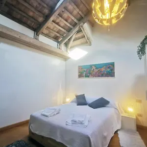  Apartment Romantic Sky Italy