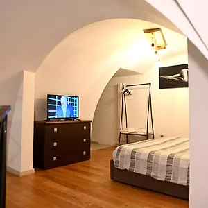 ely-home.lecce-hotels.com/